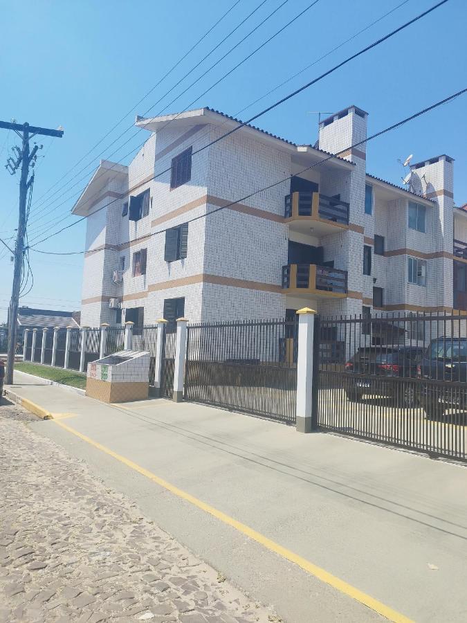 Apartamento No Condominio Mediterranee- 3 Quadras Do Mar- 1 Dormitorio Em Capao Novo Capão da Canoa Exterior foto